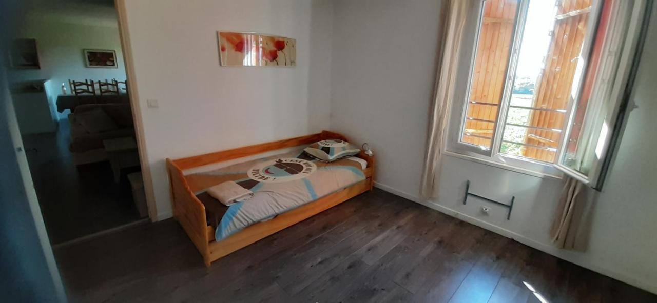 Le gîte des cinq cépages Fréjus Exterior foto